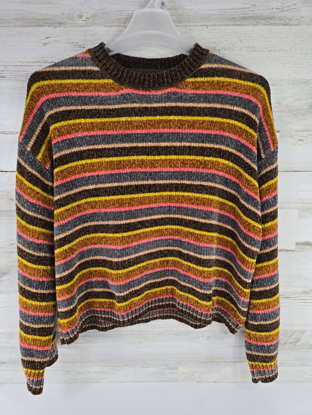 VOLCOM Striped Brown Gray Yellow CREWNECK Sweater Women's SIZE LARGE POLYESTER..